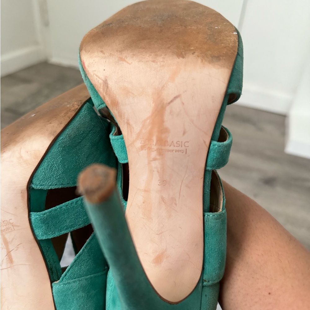 Zara Turquoise Cut out Heels - Picture 9 of 9